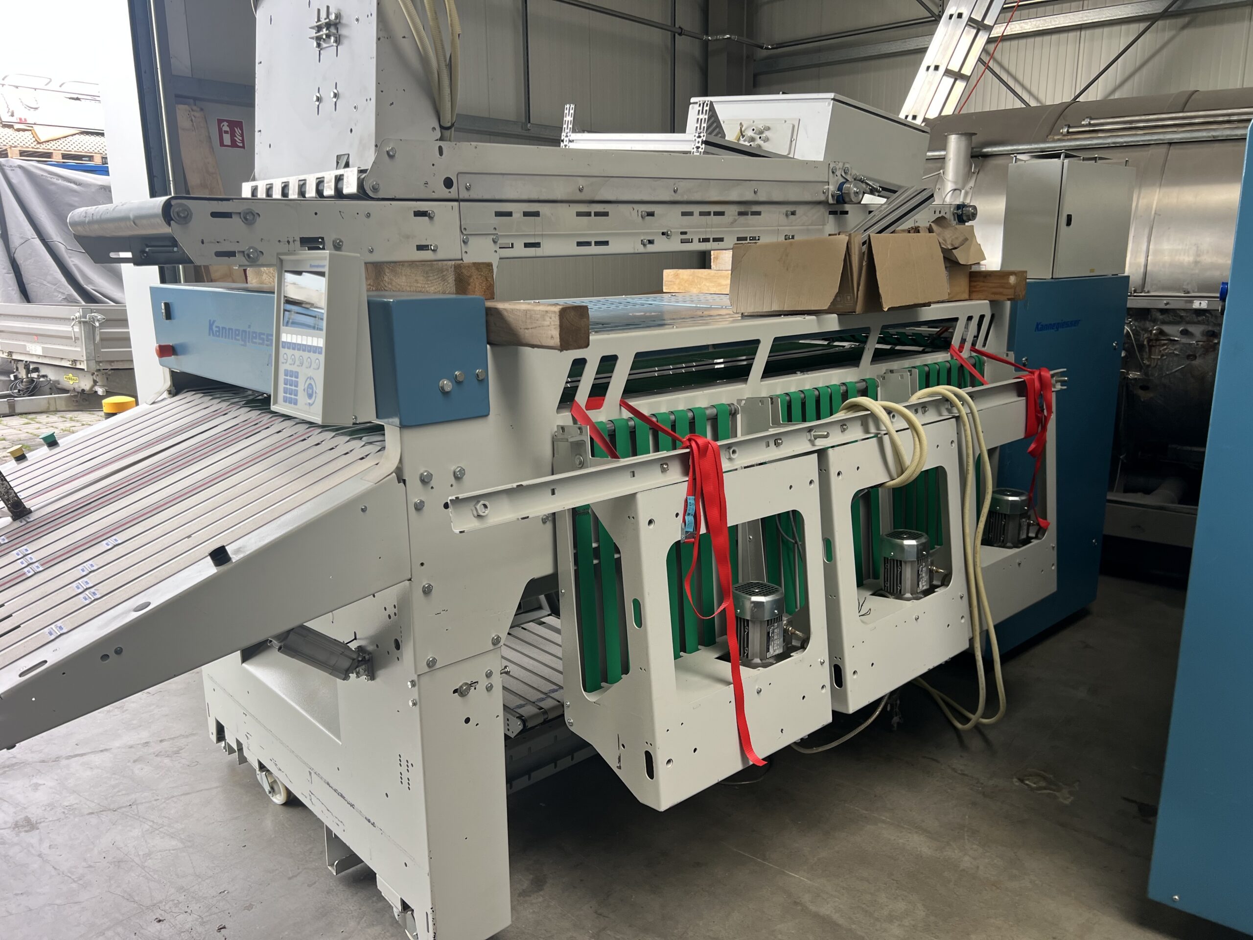 Kannegiesser Handtuchfaltmaschine